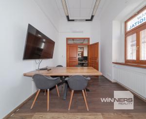 Kancelárie, prenájom, 90 m2, centrum, klimatizované, parking, Kováčska, Košice