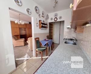 REZERVOVANÉ - Exkluzívne Predaj 3-izb. byt + balkón; Exnárová ul., Bratislava II. – Ružinov