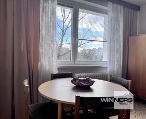 REZERVOVANÉ - Exkluzívne Predaj 3-izb. byt + balkón; Exnárová ul., Bratislava II. – Ružinov