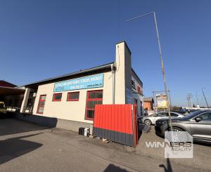 Ponúkane  na prenájom multifunkčný obchodno-administratívny priestor vo Vranove nad Topľou.