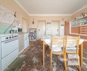 Dvojgeneračný RD  na predaj ● 5 izieb ● okrajová časť obce Veľká Ida