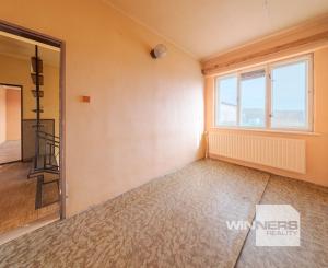 Dvojgeneračný RD  na predaj ● 5 izieb ● okrajová časť obce Veľká Ida