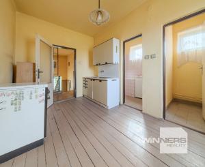 Dvojgeneračný RD  na predaj ● 5 izieb ● okrajová časť obce Veľká Ida