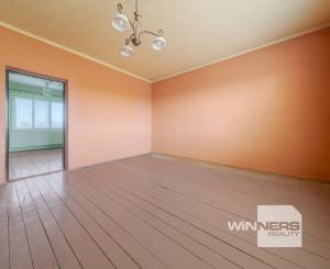 Dvojgeneračný RD  na predaj ● 5 izieb ● okrajová časť obce Veľká Ida