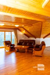 Exkluzívna ponuka – luxusný rodinný dom v centre obce