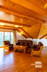 Exkluzívna ponuka – luxusný rodinný dom v centre obce