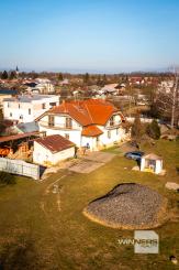 Exkluzívna ponuka – luxusný rodinný dom v centre obce