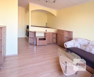 Prenájom: 2-izbový byt pri centre, Vilová, BA-Petržalka