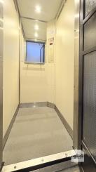 Prenájom: 2-izbový byt pri centre, Vilová, BA-Petržalka