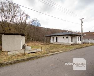 NA PREDAJ – Moderný 4-izbový rodinný dom s veľkou terasou a súkromím | Hontianske Nemce | pozemok 765 m²