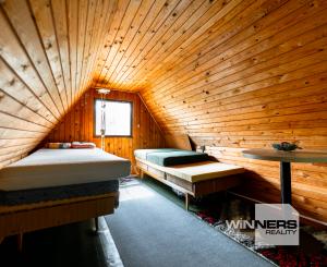 Ponúkame Vám na predaj chatu zo záhradou na Bukovci