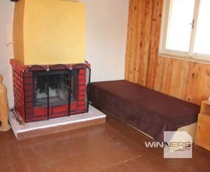 REZERVOVANÉ - Predaj  záhradnej chaty so záhradou 335 m2, krbom, Banská Bystrica-Riečka