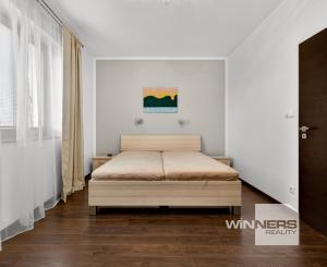 Na prenájom 4-izbový byt v v novostavbe, 129 m2, Kysucká ulica, Bratislava-Staré Mesto