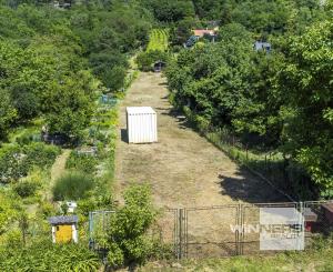 Na predaj pozemok s projektom a stavebným povolením DNV, južný svah s výhľadom na Rakúsko