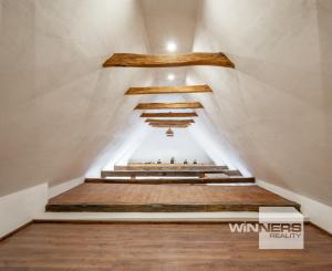 Ponúkame na predaj rodinný dom po rekonštrukcii – Svätý Anton, cca 5 min od Banskej Štiavnice