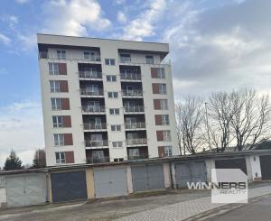 Exkluzívna ponuka! Ponúkam na predaj garáž v Poprade, časť sídlisko Západ na ul. Jazzovej (pri hoteli Olympia