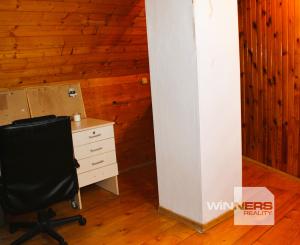 Predaj  4 izb. dom - 377 m2,  dielňa, pivnica, záhradka ,  Hrochoť, okr. B.Bystrica