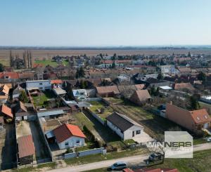 PREDAJ, stavebný pozemok 428 m², Ružindol, Trnava