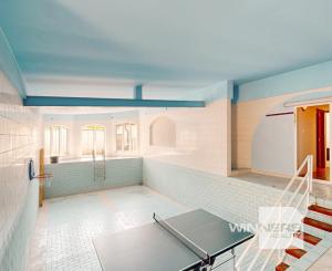 Na predaj samostatne stojaci rodinný dom v zadnej časti prepojený s prízemným domom, pozemok 1659 m2, Štúrova ulica, Skalica