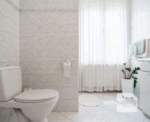 Na predaj vila z prelomu storočia s prekvapivým súkromím, bazénom a veľkým pozemkom v Rajke