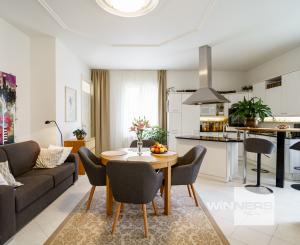 Na predaj vila z prelomu storočia s prekvapivým súkromím, bazénom a veľkým pozemkom v Rajke