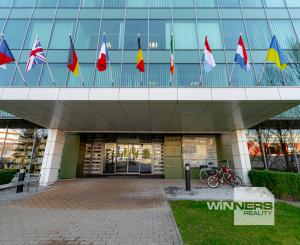 Na prenájom kancelária o výmere 55 m2 v budove Business centrum Moldavská v Košiciach.