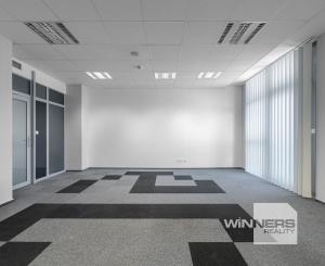 Na prenájom kancelária o výmere 42,5 m2 v budove Business centrum Moldavská v Košiciach.