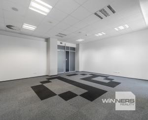 Na prenájom kancelária o výmere 42,5 m2 v budove Business centrum Moldavská v Košiciach.
