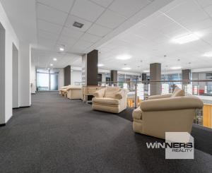 Na prenájom kancelária o výmere 42,5 m2 v budove Business centrum Moldavská v Košiciach.