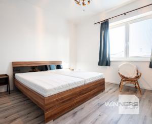 Prenájom, krásny 4-izbový byt v centre Piešťan, Sládkovičova ulica, 117 m2