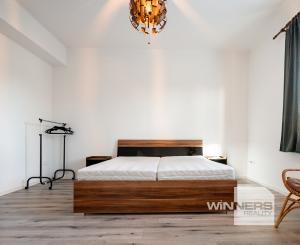 Prenájom, krásny 4-izbový byt v centre Piešťan, Sládkovičova ulica, 117 m2