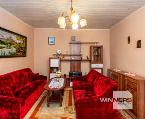 Exkluzívne na predaj zachovalá chalúpka v srdci Tokaja - ideálne víkendové sídlo.