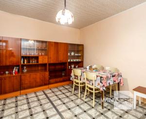 Exkluzívne na predaj zachovalá chalúpka v srdci Tokaja - ideálne víkendové sídlo.