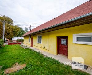 Exkluzívne na predaj zachovalá chalúpka v srdci Tokaja - ideálne víkendové sídlo.