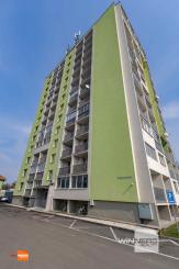 Exkluzívne Vám ponúkame na prenájom   zrekonštruovaný 1 izbový  byt na Južnom Námestí  slobody  v Humennom