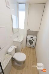 Exkluzívne Vám ponúkame na prenájom   zrekonštruovaný 1 izbový  byt na Južnom Námestí  slobody  v Humennom