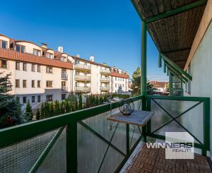 Ponúkame Vám na prenájom veľmi pekný 2 izbový byt  s parkovacím miestom v Košiciach na ulici Rastislavova