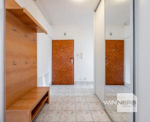 Ponúkame Vám na prenájom veľmi pekný 2 izbový byt  s parkovacím miestom v Košiciach na ulici Rastislavova