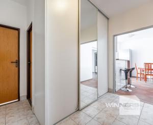 Ponúkame Vám na prenájom veľmi pekný 2 izbový byt  s parkovacím miestom v Košiciach na ulici Rastislavova