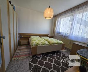 Exkluzívne na predaj veľký slnečný 3-izbový byt s balkónom v Poprade na sídlisku Nový juh, ul. Jesenná