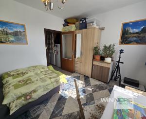 Exkluzívne na predaj veľký slnečný 3-izbový byt s balkónom v Poprade na sídlisku Nový juh, ul. Jesenná