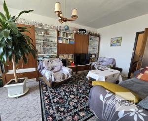 Exkluzívne na predaj veľký slnečný 3-izbový byt s balkónom v Poprade na sídlisku Nový juh, ul. Jesenná