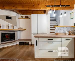 REZERVOVANÉ - Exkluzívne na predaj 3-izbový rodinný dom po kompletnej rekonštrukcii v obci Banská Belá, okres Banská Štiavnica