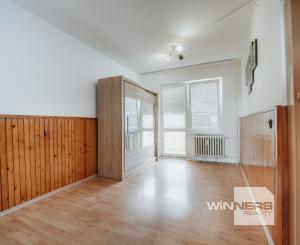 Exkluzívne ponúkame na PRENÁJOM 4 izbový byt na ulici Jána Švermu 6, v Bardejove.