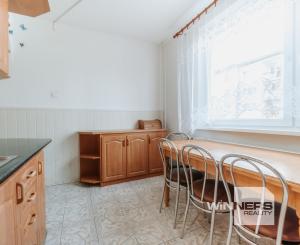 Exkluzívne ponúkame na PRENÁJOM 4 izbový byt na ulici Jána Švermu 6, v Bardejove.