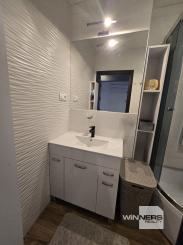 REZERVOVANÉ - Exkluzívne na predaj 4-izbový nadštandardný  byt s balkónom v Poprade na  ulici Šrobárovej