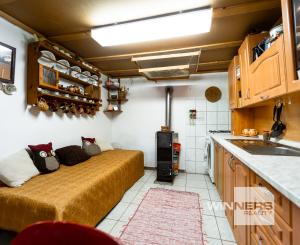 Ponúkame Vám na predaj chatu so záhradou na Bukovci