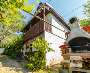 Ponúkame Vám na predaj chatu so záhradou na Bukovci