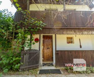 Ponúkame Vám na predaj chatu so záhradou na Bukovci