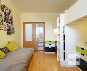 NA PREDAJ 3-izbový klimatizovaný byt 79,34m2 v obľúbenej lokalite s výbornou dostupnosťou, ul. Tehelná